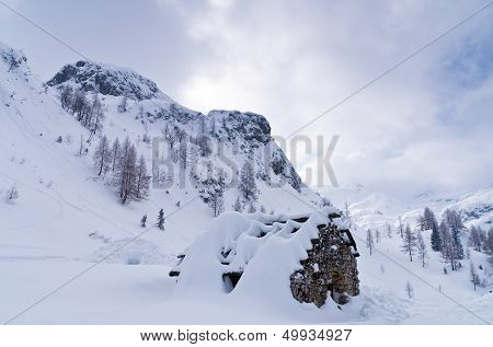 Weather is changing quickly in the mountains,  especially during the winter