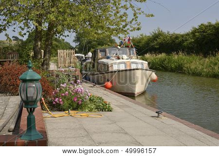 Honeystreet Wharf Near Devizes. Wiltshire. England