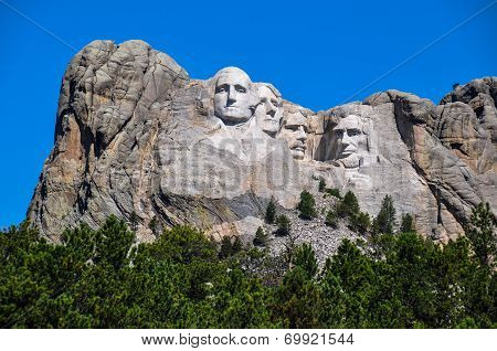 Famous Us Presidents On Mount Rushmore National Monument, South Dakota, Usa