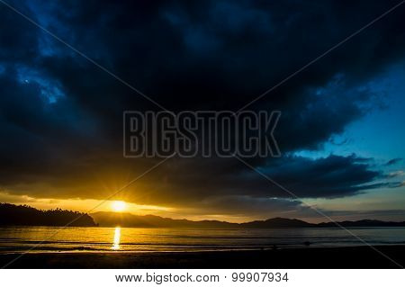 Sunset With Mountains And Clouds-philippines