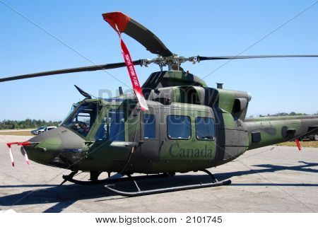 加拿大军事直升机