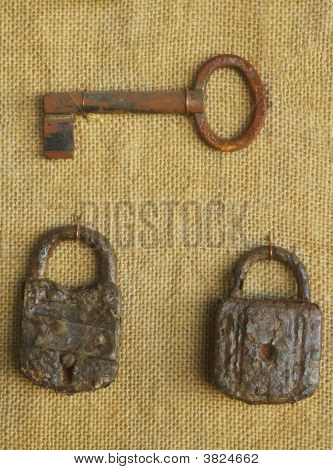 Old Key And Lock - Stock Image - Everypixel