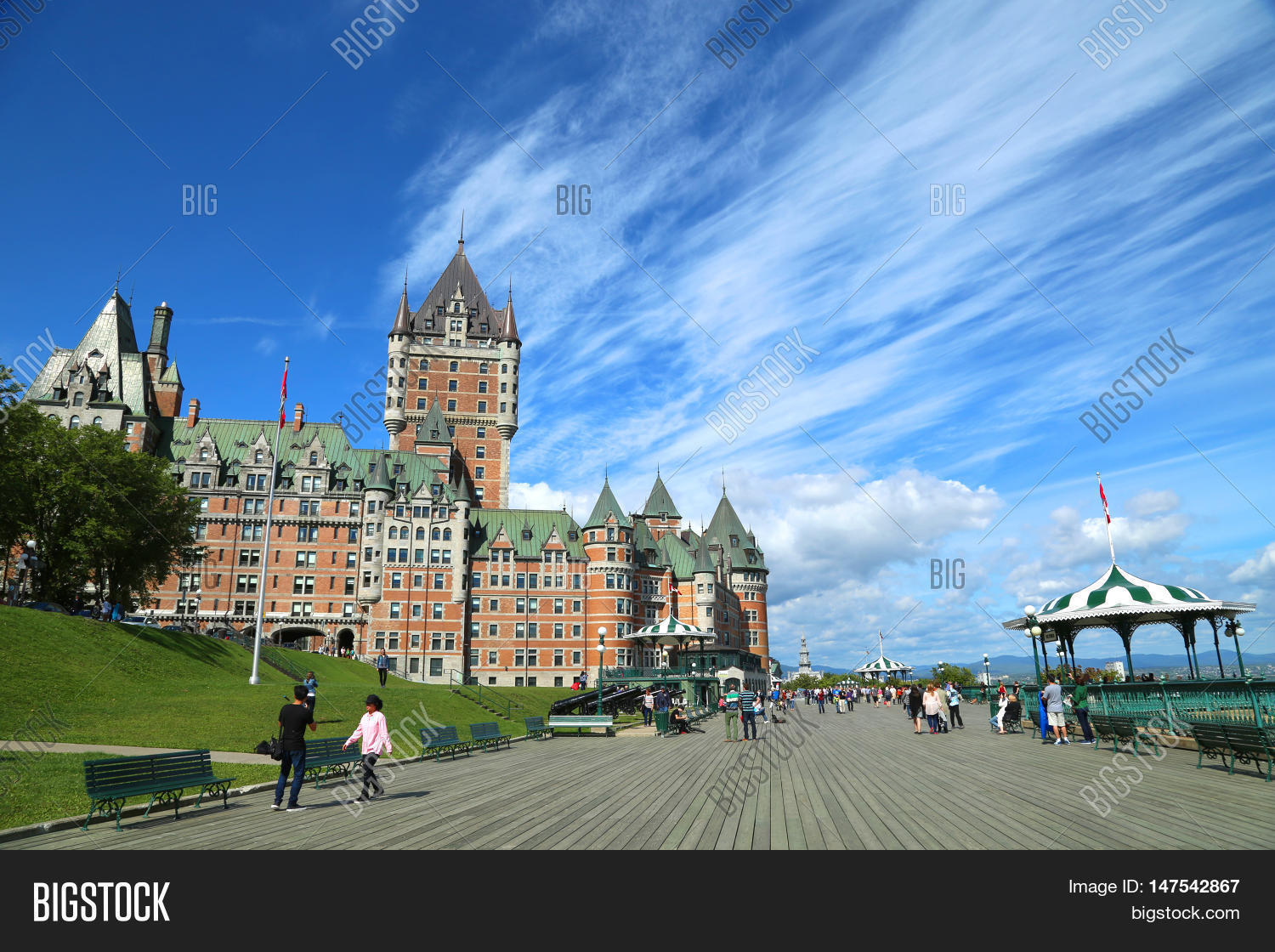 quebec-canada 16 sept 2016: scenic view of chateau frontenac and