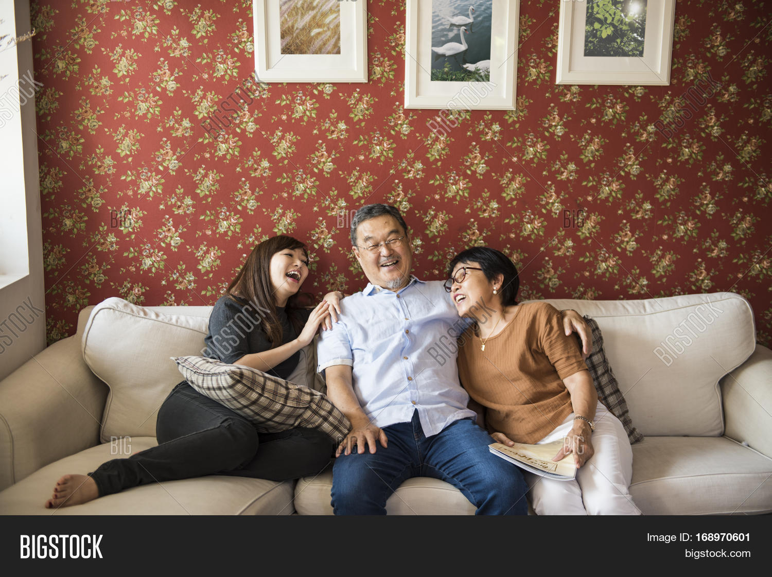 family bonding casual affection relationship