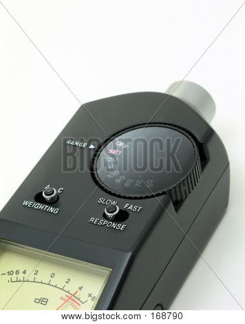 音频电平指示器