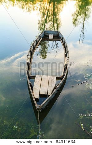 fishing boat sinking